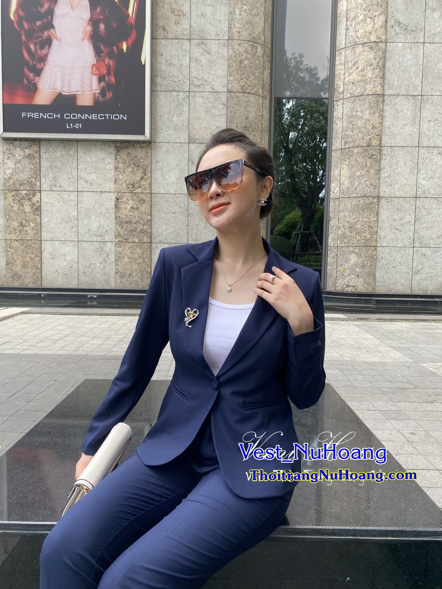 Bộ Vest nữ công sở đẹp, trẻ trung, thanh lịch, sang trọng (Tặng áo thun trong) – VN102